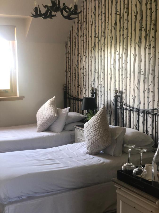 Ach-Na-Sidhe Bed and Breakfast Dores Buitenkant foto