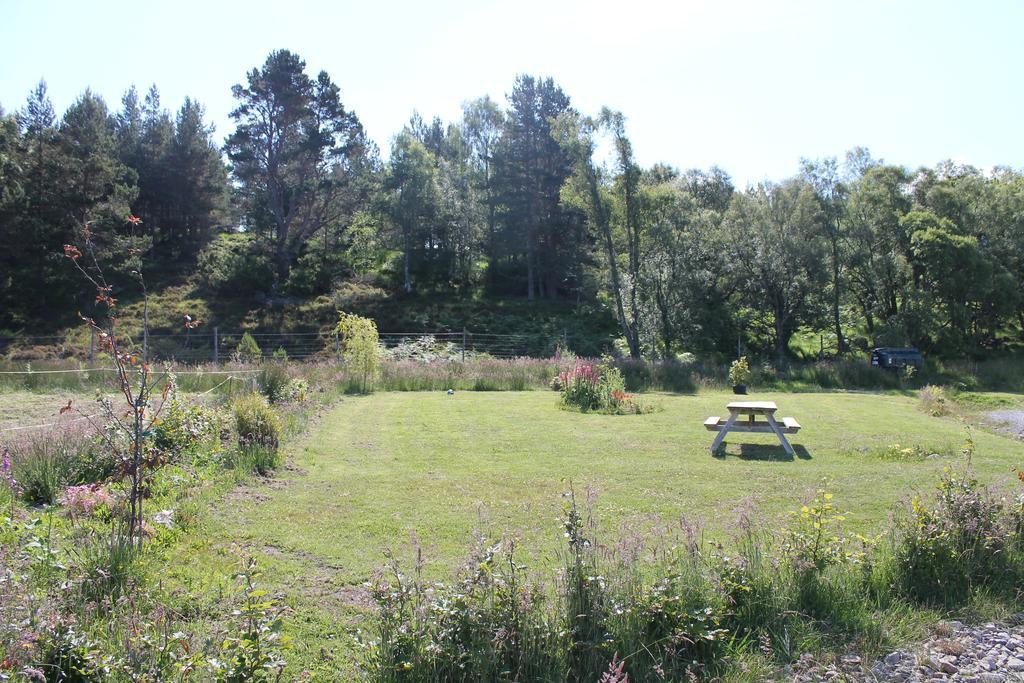 Ach-Na-Sidhe Bed and Breakfast Dores Buitenkant foto