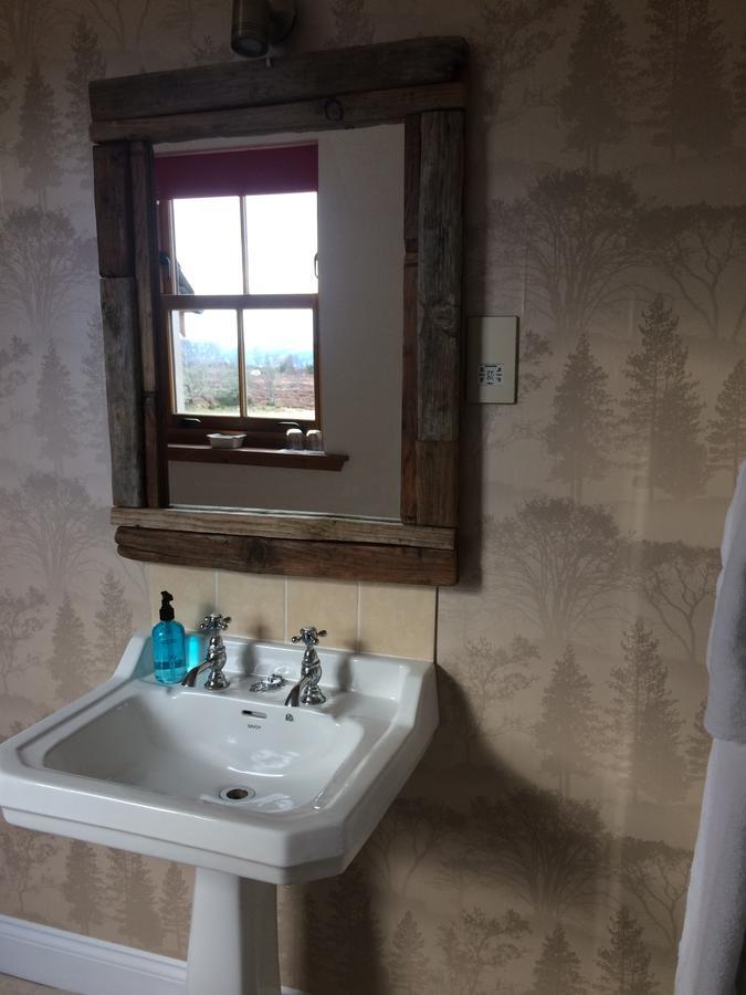 Ach-Na-Sidhe Bed and Breakfast Dores Buitenkant foto