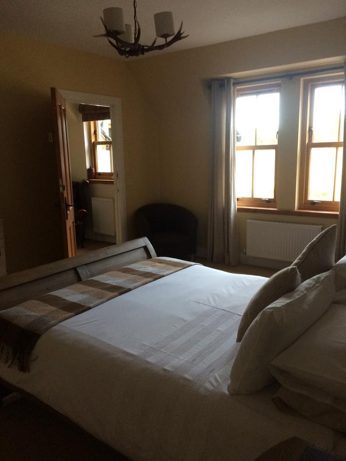 Ach-Na-Sidhe Bed and Breakfast Dores Buitenkant foto