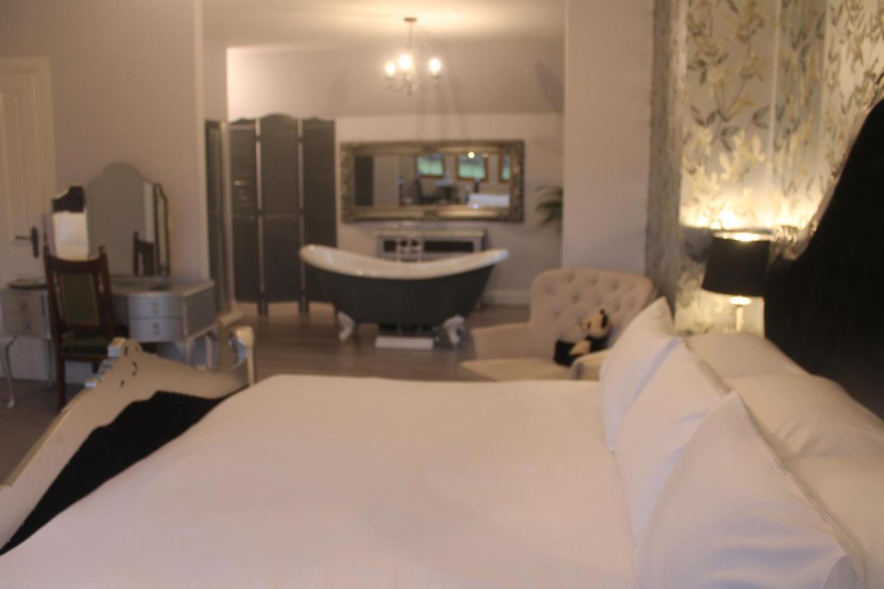 Ach-Na-Sidhe Bed and Breakfast Dores Buitenkant foto